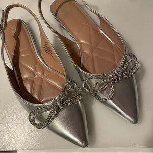 Womens Silver Point Flats with Rhinestoned Bows Metallic Shoes With Buckle
